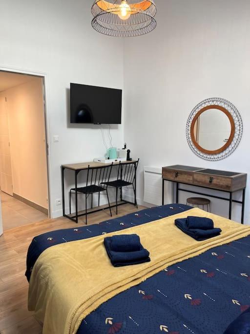 Chambre Spacieuse A ดีนาร์ ภายนอก รูปภาพ